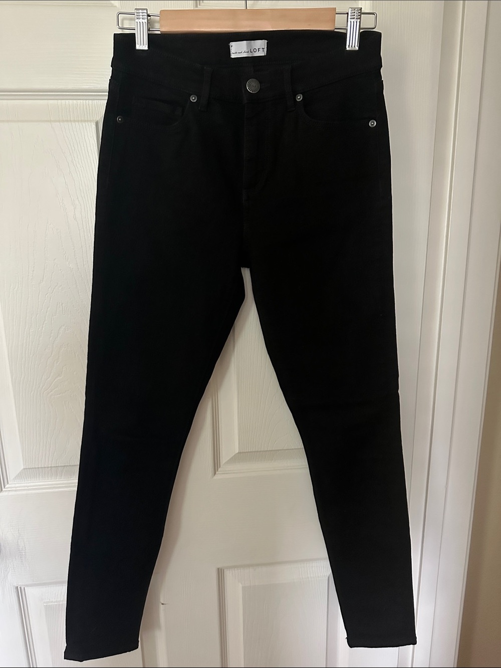 LOFT Black Women's Skinny Jeans - Size 27/4